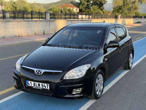 Galeriden Hyundai i30 1.6 CRDi Team 2010 Model Sakarya