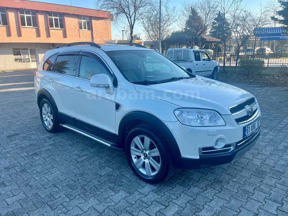 Sahibinden Chevrolet Captiva 2.0 D LT Sport 2011 Model  270.000 km Beyaz
