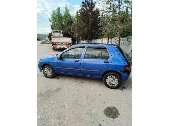 Sahibinden Renault Clio 1.4 RT 1998 Model