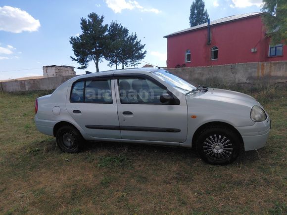 Sahibinden Renault Clio 1.4 RN 2000 Model