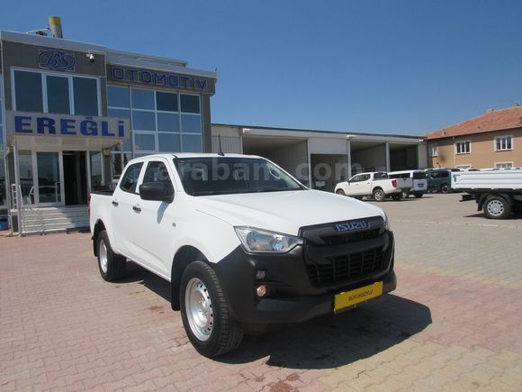 BÜYÜKSOYLU 'DAN 2021 MODEL ISIZU D MAX 1.9D V-GO 4X2 ÇİFTKABİN
