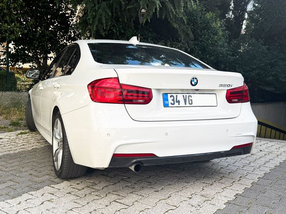 BOYASIZ+KAZASIZ 165.000KM! ORJİNAL M PAKET!