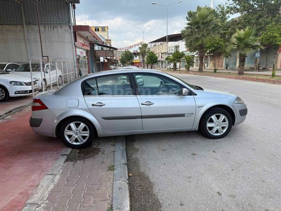 Sahibinden Renault Megane 1.6 Dynamique 2006 Model Adana