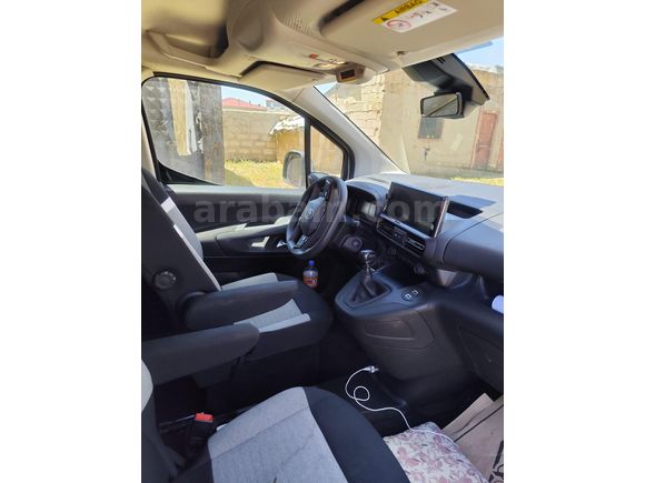 Sahibinden Citroen Berlingo 1.5 BlueHDI Plus 2025 Model