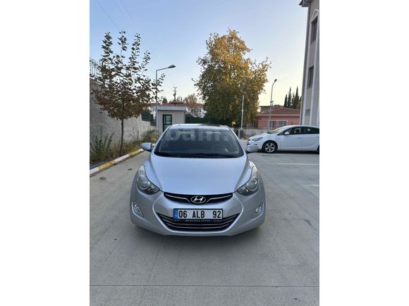 Sahibinden Hyundai Elantra 1.6 D-CVVT Tune 2012 Model 