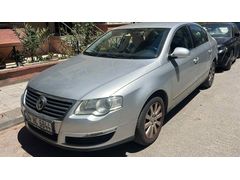 HATASIZ - SADECE 135.000 KM - 2011 VOLKSWAGEN PASSAT 1.6 TRENDLİNE 105 HP