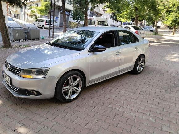 Sahibinden Volkswagen Jetta 1.6 TDi Comfortline 2011 Model