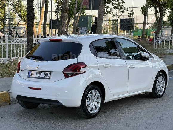 KB CAR Peugeot 208 1.2 PureTech Active 2015 Model İstanbul