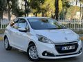 KB CAR Peugeot 208 1.2 PureTech Active 2015 Model İstanbul