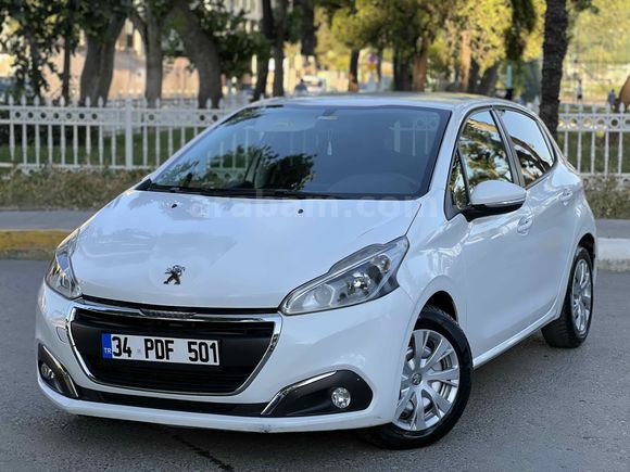 KB CAR Peugeot 208 1.2 PureTech Active 2015 Model İstanbul