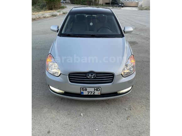 Sahibinden Hyundai Accent Era 1.5 CRDi-VGT Select 2006 Model  300.000 km Gri (titanyum)