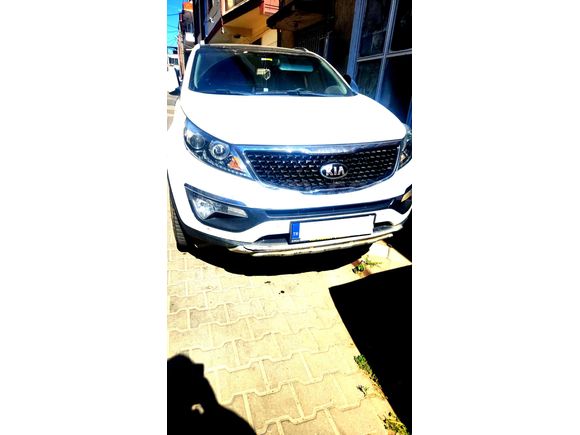 ÖZGE OTOMOTİV EDREMİT TEN HATASIZ BOYASIZ KUSURSUZ ÇİZİKSİZ Kia Sportage 1.6 GDI Concept Plus 2014 Model Balıkesir