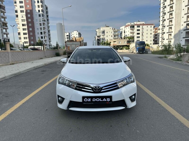 Galeriden Toyota Corolla 1.6 Advance 2015 Model Mersin 155.000 km Beyaz