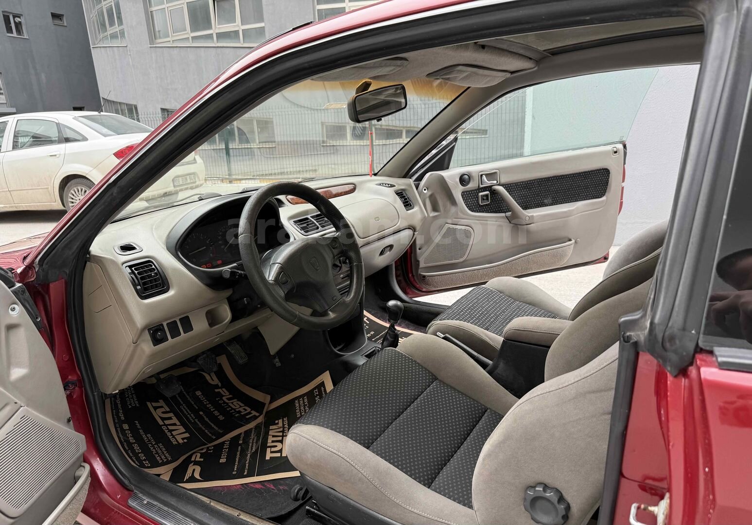 Sahibinden Rover 216 Coupe 1997 Model Ankara 350.000 km Bordo 7