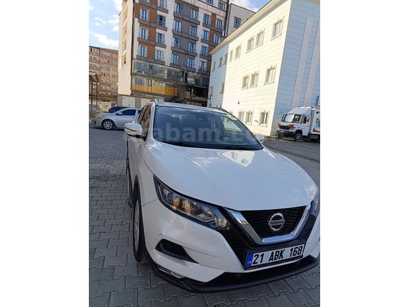 Sahibinden Nissan Qashqai 1.3 DIG-T Tekna 2020 Model 