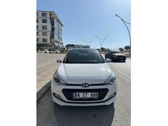 Sahibinden Hyundai i20 1.4 CRDi Style 2014 Model