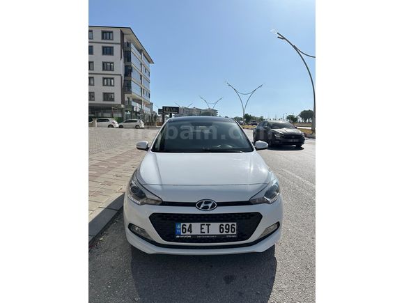 Sahibinden Hyundai i20 1.4 CRDi Style 2014 Model