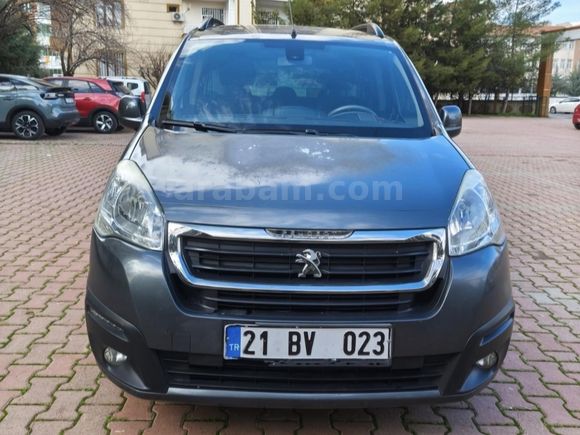 Sahibinden Peugeot Partner 1.6 HDI Active 2017 Model