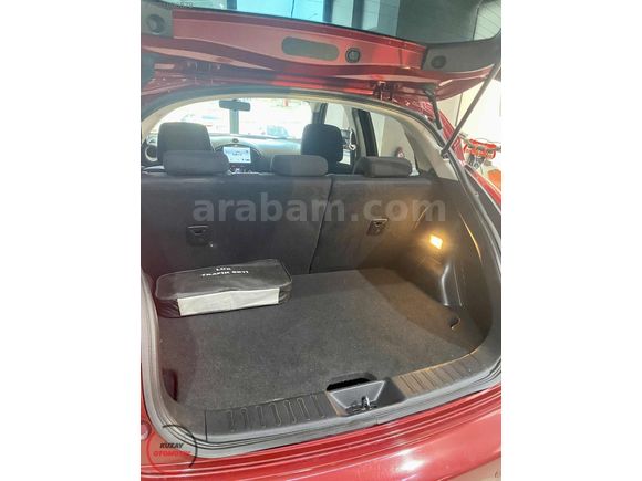 2017 JUKE DEĞİŞENSİZ 1.BOYA OTOMATİK 111.KM