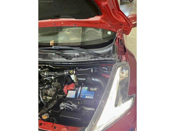 2017 JUKE DEĞİŞENSİZ 1.BOYA OTOMATİK 111.KM
