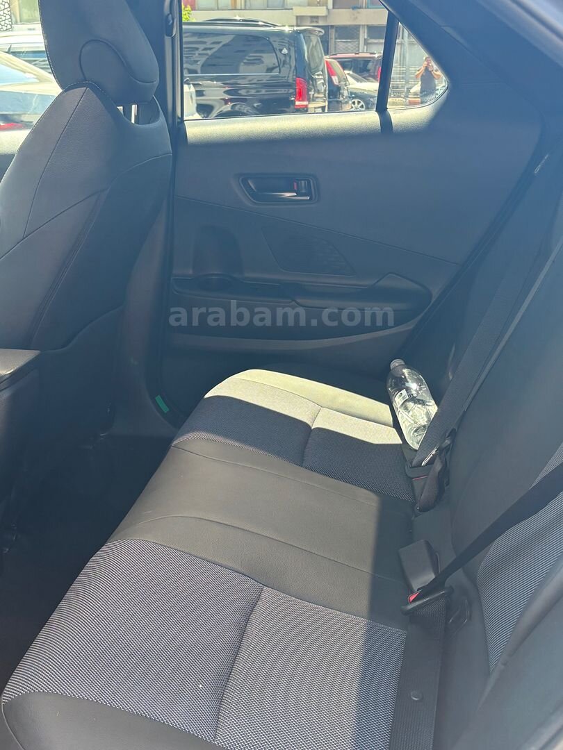 Sahibinden Toyota C-HR 1.8 Hybrid Passion X-Sport 2024 Model Antalya 5