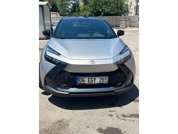 Sahibinden Toyota C-HR 1.8 Hybrid Passion X-Sport 2024 Model Antalya