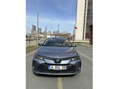 Sahibinden Toyota Corolla 1.8 Hybrid Flame X-Pack 2023 Model 