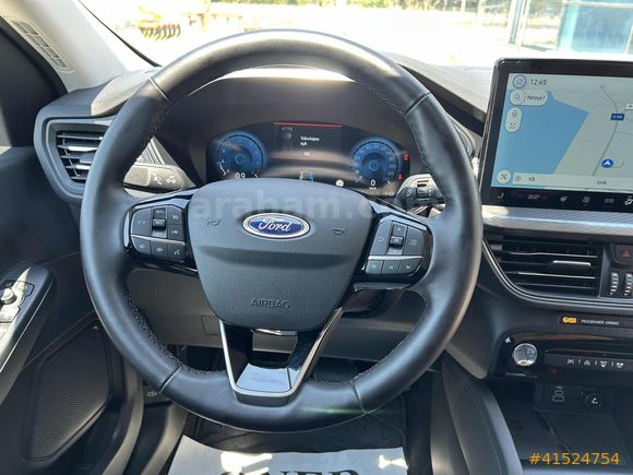 -ÖNER- 2025 KUGA TİTANİUM +KIŞ PAKETİ HATASIZ