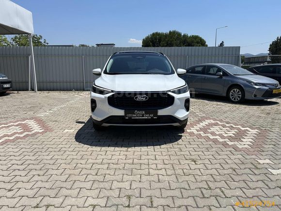 -ÖNER- 2025 KUGA TİTANİUM +KIŞ PAKETİ HATASIZ