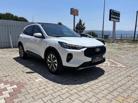 -ÖNER- 2025 KUGA TİTANİUM +KIŞ PAKETİ HATASIZ