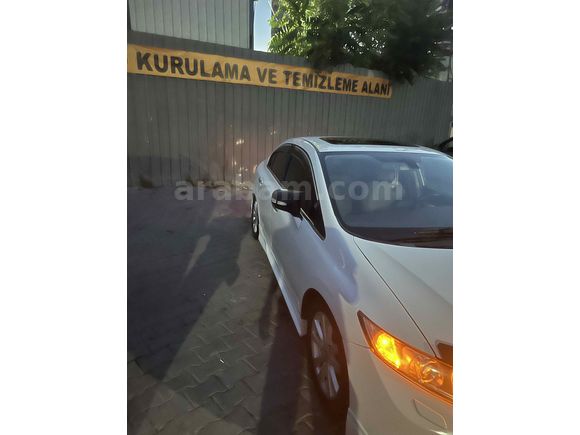 Sahibinden Honda Civic 1.6i VTEC Eco Elegance 2013 Model 
