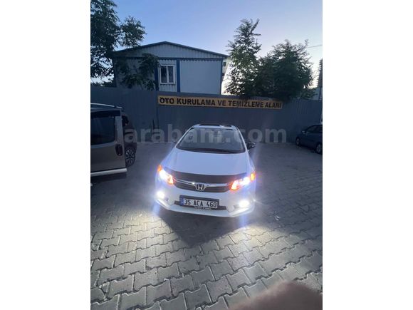 Sahibinden Honda Civic 1.6i VTEC Eco Elegance 2013 Model 
