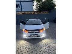 Sahibinden Honda Civic 1.6i VTEC Eco Elegance 2013 Model 