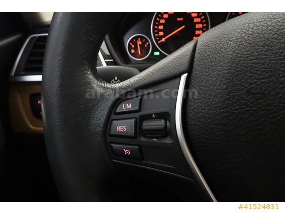 ÖZTORUN OTO - 2016 - BMW 320i ED - Luxury Line Plus