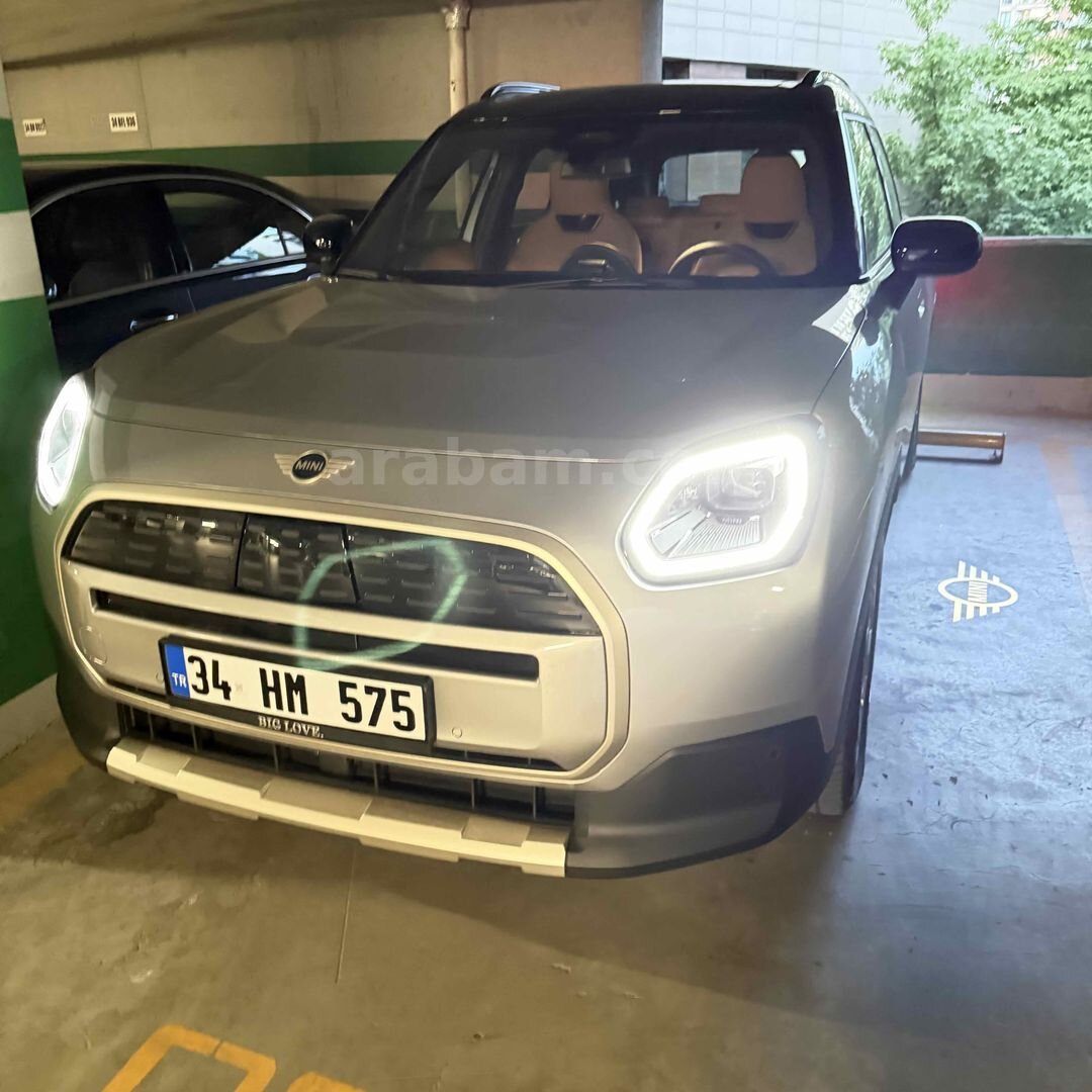 Sahibinden Mini Countryman E Favoured 2026 Model 1