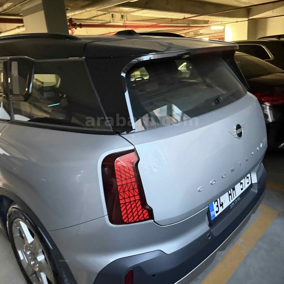 Sahibinden Mini Countryman E Favoured 2026 Model 4