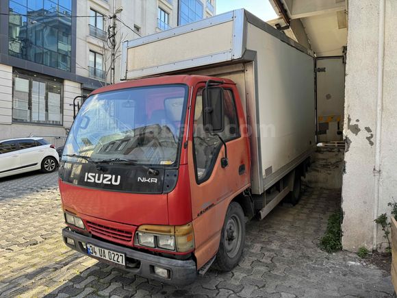 Sahibinden Isuzu NKR 
Orijinal Kilometrede