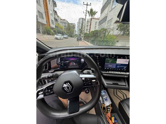 Sahibinden Renault Megane E-Tech Iconic 2024 Model 