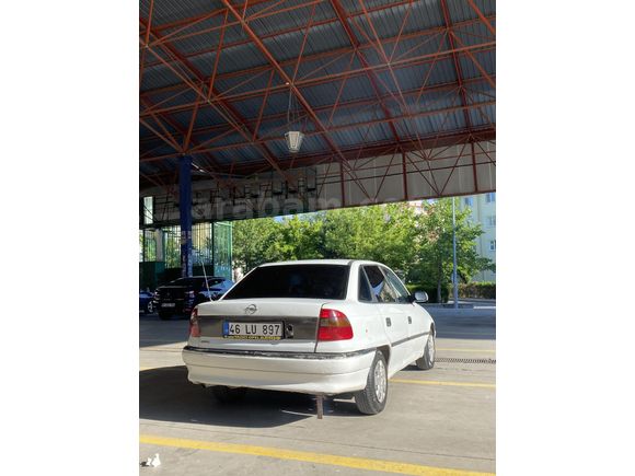ACİL SATILIK Sahibinden Opel Astra 1.4 GL 1998 Model Kayseri
