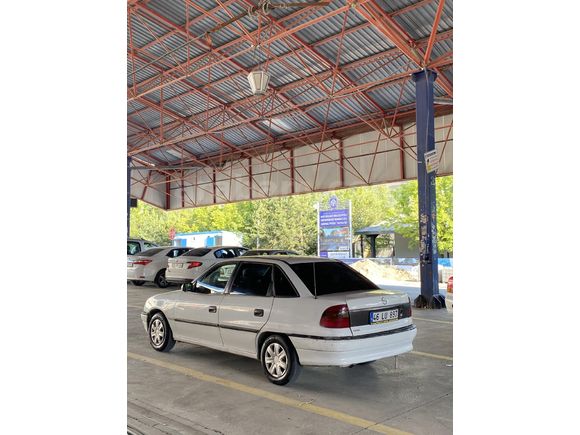 ACİL SATILIK Sahibinden Opel Astra 1.4 GL 1998 Model Kayseri