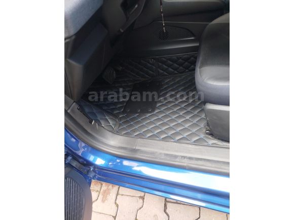 Sahibinden Renault Clio 1.0 TCe Evolution 2024 Model  13.000 km Mavi (metalik)