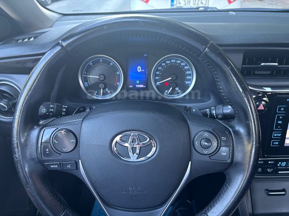 Sahibinden Toyota Corolla 1.4 D-4D Advance 2018 Model 