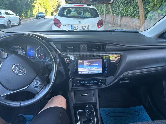 Sahibinden Toyota Corolla 1.4 D-4D Advance 2018 Model 