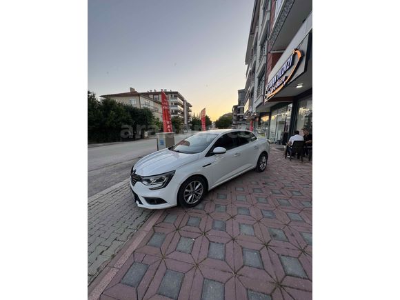 Sahibinden Renault Megane 1.5 dCi Touch 2019 Model 