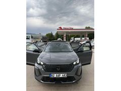 Sahibinden Peugeot 2008 1.2 Hybrid Allure 2026 Model  3.000 km Gri (titanyum)