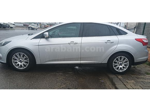 Sahibinden Ford Focus 1.6 TDCi Titanium 2012 Model