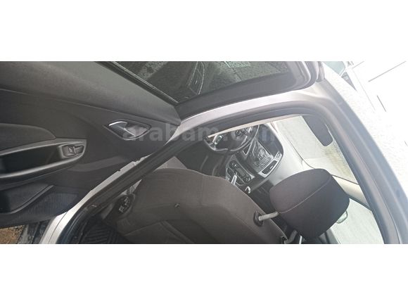 Sahibinden Ford Focus 1.6 TDCi Titanium 2012 Model