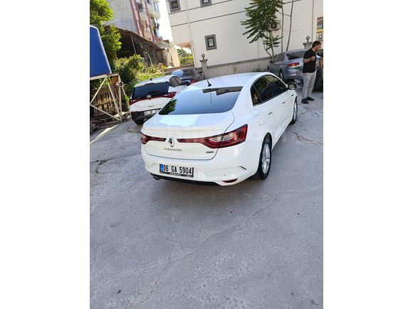 Sahibinden Renault Megane 1.5 dCi Touch 2016 Model 