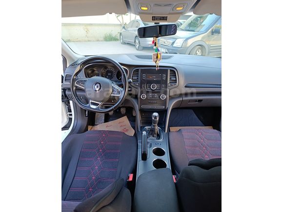 Sahibinden Renault Megane 1.5 dCi Touch 2016 Model 