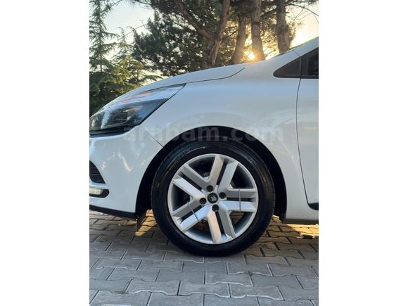 Galeriden Renault Clio 1.5 dCi Joy 2018 Model Bursa